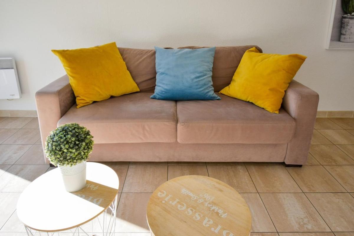 Apartamento Port Marianne Avec Terrasse Et Parking Gratuit Montpellier Exterior foto