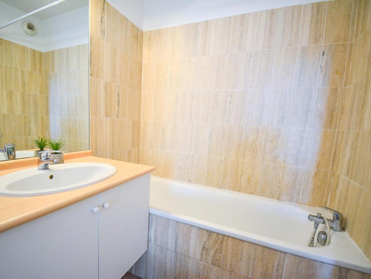 Apartamento Port Marianne Avec Terrasse Et Parking Gratuit Montpellier Exterior foto